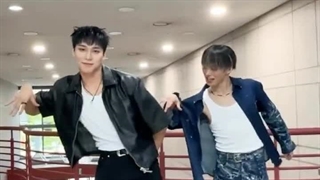 آپدیت تیک تاک راکی با چالش jealousy به همراه جونسو BAE173