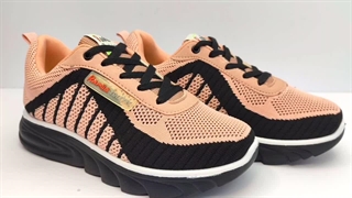 کفش اسپرت زنانه طبی در کرج تهران