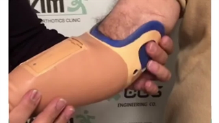 سوکت نسل جدید (دست الکترونیک)