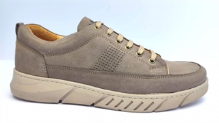 کفش کتونی چرم طبیعی درکرج تهران