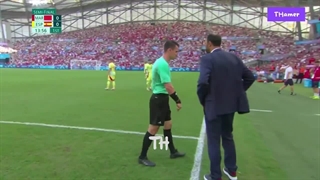 تعویض داور به دلیل مصدومیت؛ ادامه بازی اسپانیا و مراکش با داور چهارم