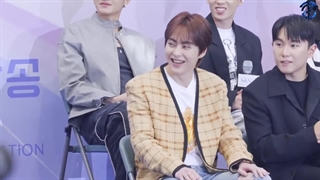 تماشای پشت‌صحنه مجری‌گری برنامه‌ی MakeMate1 شیومین با زیرنویس فارسی چسبیده