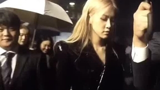 رزی چه گیگیلیع خداااا....ROSE