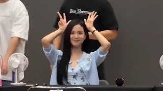 فن ساین بلک پینک به مناسبت هشت سالگی بلک پینک