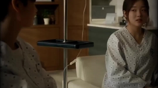 ‟О спасите меня Я влюбился в неё её её‟