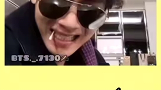 خوابیده کنار ما رفیق سینگل مو ......ععععر