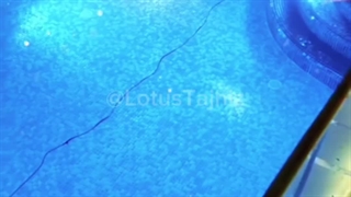 آبی به شفافیت چشمه با لوتوس تجهیز