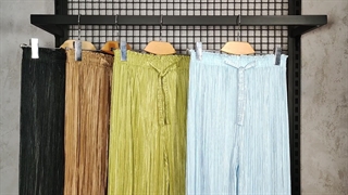 شلوار پلیسه زنانه