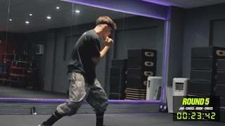 [Boxing] تمرین حرکت و سایه زنی در بوکس بهترین تمرین کاردیو!