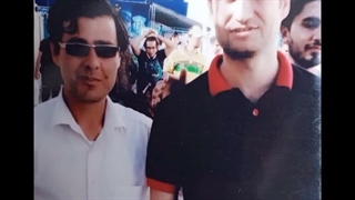 ناصر غلامی هوجقان در کنار پویا امینی