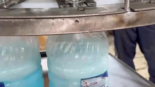 پرکن شیشه شوی، آب رادیاتور و ضدیخ ۴ نازله | ماشین ساز | 09157100071