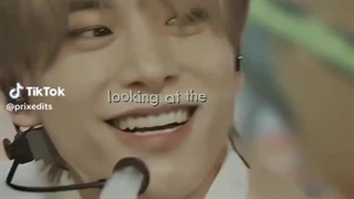 فک کنم نباید جیغ بزنم!...باید برم سرمو بکوبم به دیوار به خاطر این دوتا:))))