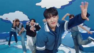 موزیک ویدیو Keep on Moving از نکس‌زد +زیرنویس فارسی