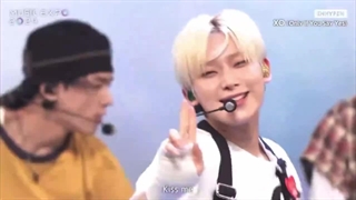 اجرای XO (Only If You Say Yes) انهایپن در NHK Music Expo