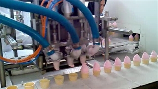 دستگاه بسته بندی بستنی قیفی شرکت پاک ماشین