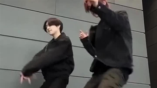 چالش تیک تاک هیسونگ و جونگوون