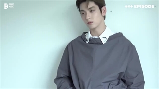 پشت صحنه‌ی عکس برداری سوبین برای مجله‌ی mens uno با زیرنویس فارسی