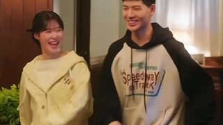 این سریال هوانگ این یوپ رو حتما باید دید...(بالاخره نقش اصلی گرفت من هنوز تویه غمه زیبای حقیقی هستم ایشالا که این خوب پیش میره.)