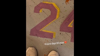 ۲ خبر در مورد لیسا کپشن مثل همیشهههه؟!