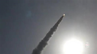 شلیک موشک هایپر سونیک یمن به سمت اراضی اشغالی فلسطین - طوفان الاقصی