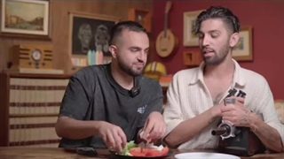 همه چیز رو ریختیم تو چرخ گوشت!!! (الکونویز)