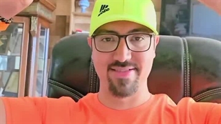 چرا اول باید به فکر خودم باشم ؟