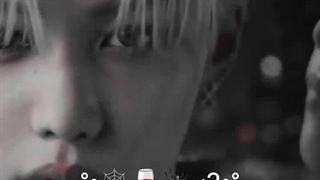 میکس از هیونجین و فلیکس عضو StrayKids