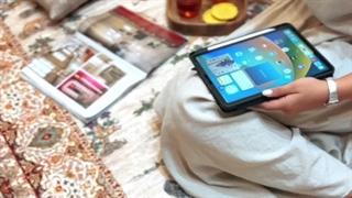 فرش شکارگاه کرم ابریشم ماشینی چاپی در دکور مشتریان صفافرش