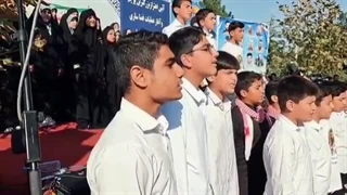 آیین اهتزاز بزرگترین پرچم کنگره ملی ۹۸۰۰ شهید استان کرمانشاه