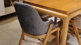 میز ناهار خوری مینیمال