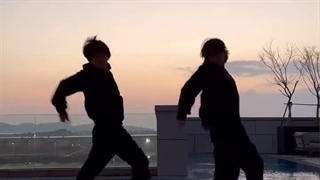 آپدیت تیک تاک رسمی بی تی‌اس با چالش Run BTS به همراه تهیونگ و جونگ‌کوک