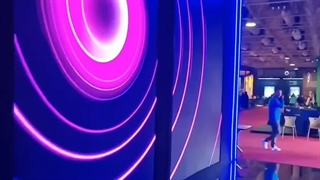 تلویزیون های غول پیکر منحنی با تصاویری فراتر از تصور