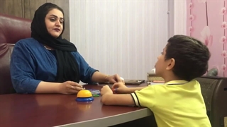 بازی درمانی اصفهان مرکز مشاوره رویش خانم دکتر شاه میوه