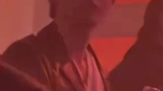 همه در حال مست شدن