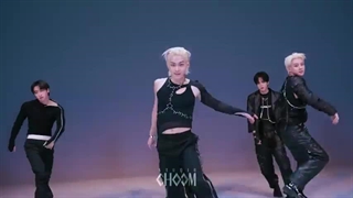 اجرای آهنگ trigger از د بویز ( درخواستی )