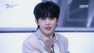 آهنگ اصلی برنامه Starlight boys به اسم be my luck