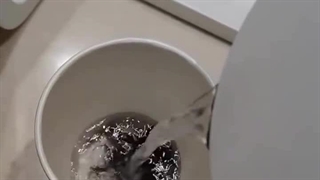 چینی‌ها‌حامیان‌ایرانی‌ها‌:خنده:ولی واقعا واو