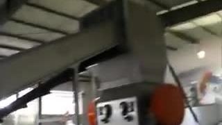 بازیافت بطری های نوشابه