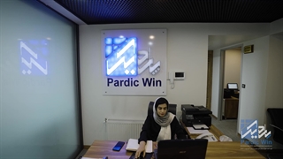 گروه صنعتی پاردیک وین تولیدکننده و عرضه‌کننده انواع درب و پنجره دوجداره