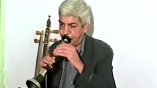 سرنا استاد رحمخدا نوری شاد فقید فخر دورود تنبک استاد عباس صادقی، دونوازی لری