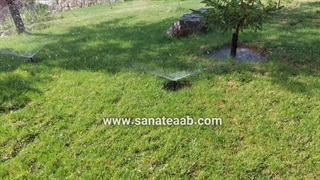 آبیاری چمن با آبپاش هانتر