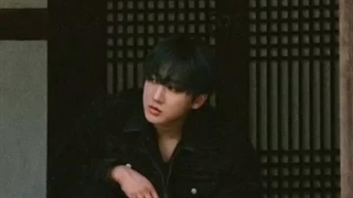 آنویل ترک U از آلبوم HOP از STRAY KIDS و Tablo (Epik High)