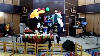 اجرای نمایش خرگوش ناقلا در جشن مدرسه