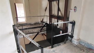 بالابر ثابت خانگی