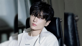 کاور هوش مصنوعی اهنگ BAD GIRL LIKE YOU (انهایپن)