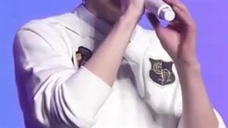 یکم از بایسم سونگهون گوش کنید دلاتون پروانه ای شه....