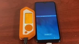 فلپر زیرو در عمل: باز کردن گوشی با یک کلیک!