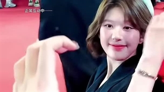 ژائولوسی وقتی چشمش به چیز میخور