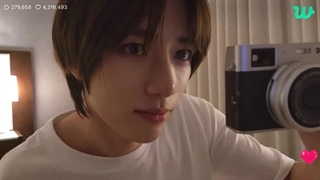 [●°] *صدای فلش دوربین*