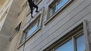 شستشو ساختمان مسکونی